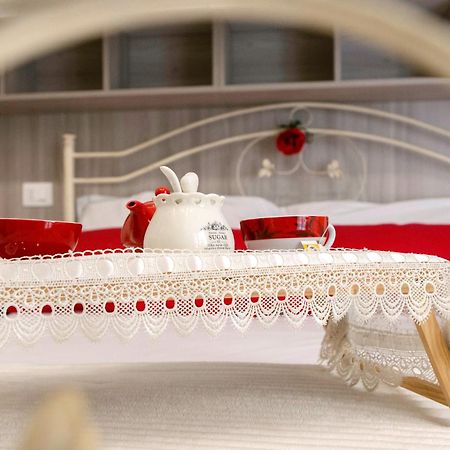 Flower'S House 24 - Central Apartment - Molfetta Luaran gambar
