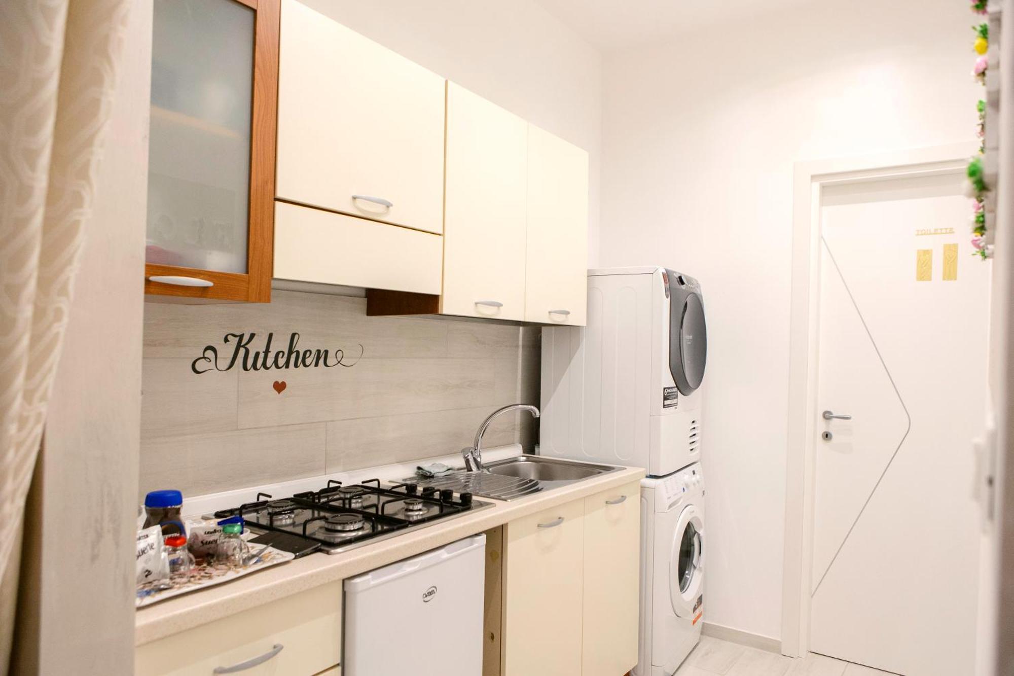 Flower'S House 24 - Central Apartment - Molfetta Luaran gambar