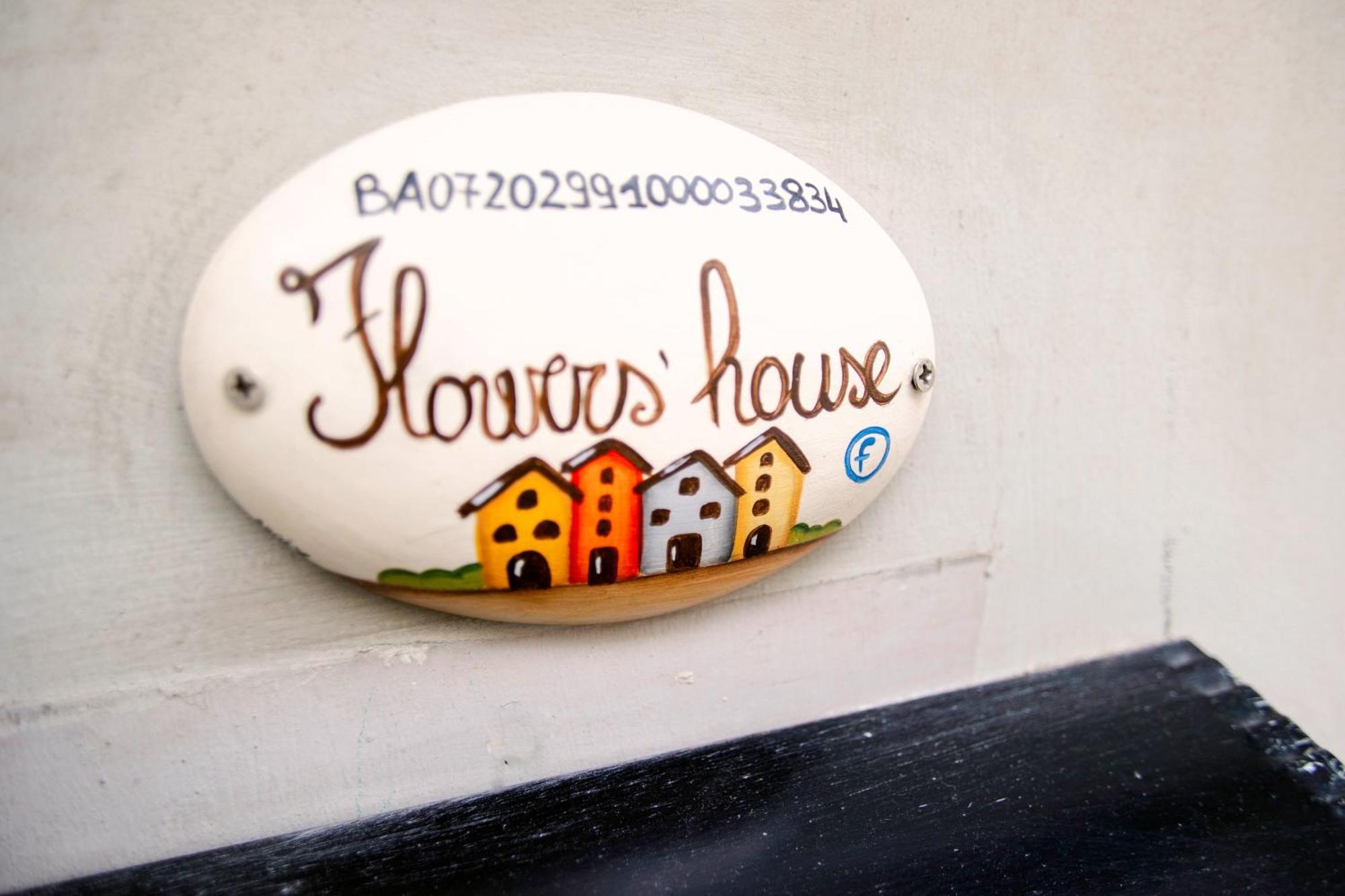 Flower'S House 24 - Central Apartment - Molfetta Luaran gambar